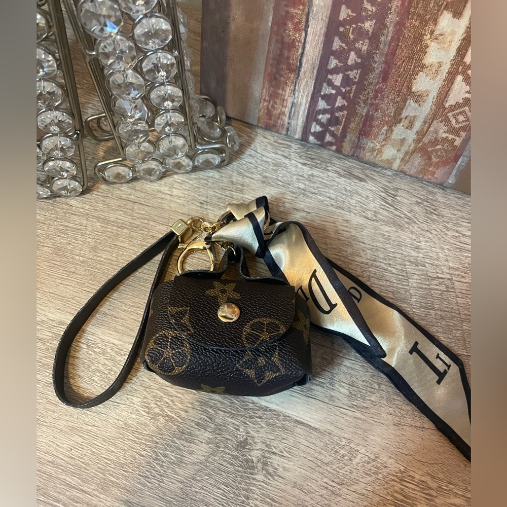 Brown Unbranded mini purse bag charm/keychain airpod case w/twilly.